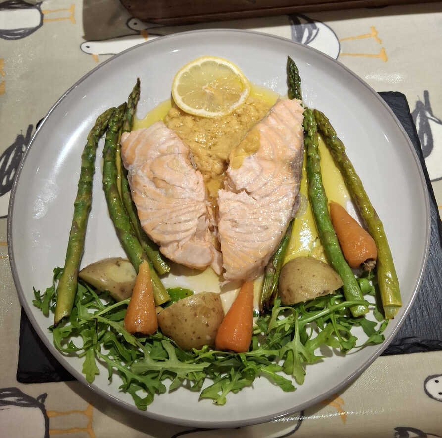 Karl's Salmon en Papillotte. Proving the difficulty in re-heating hollandaise.