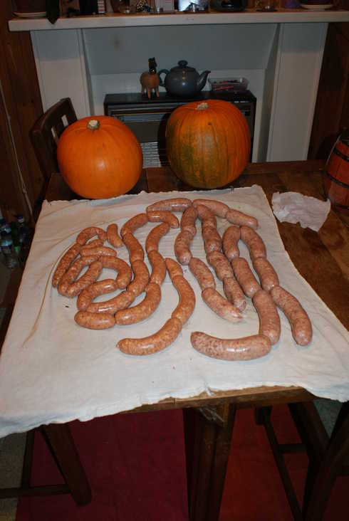 The barbecue sausages