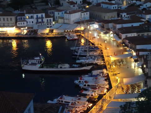 Hydra harbour at night