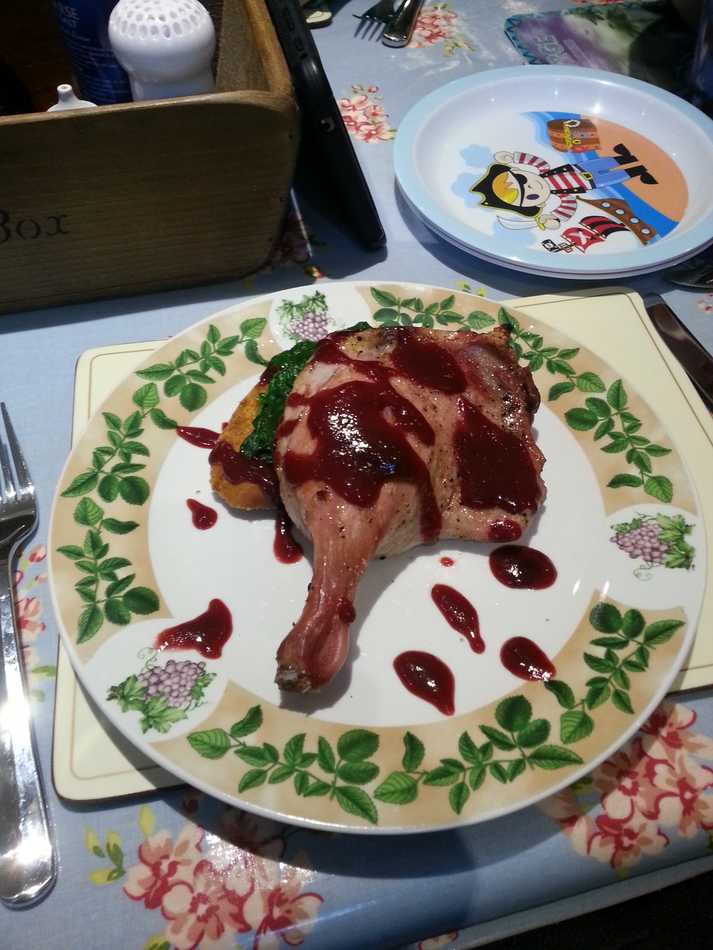 Coffe Duck Legs with Plum Sauce