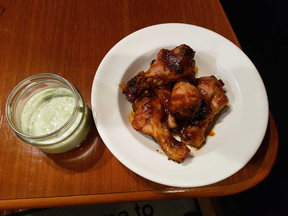 Sriracha Hot Wings with Avocado Kewpie