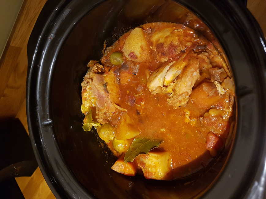 Slow Cooked Chicken Casserole