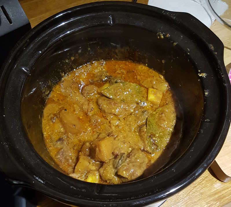 Slow Cooker Beef Curry