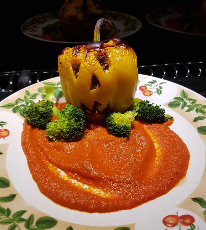 Hallowe'en Stuffed Pepper