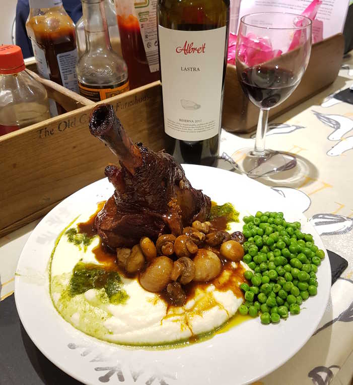 Lamb Shanks Braised in Red Wine