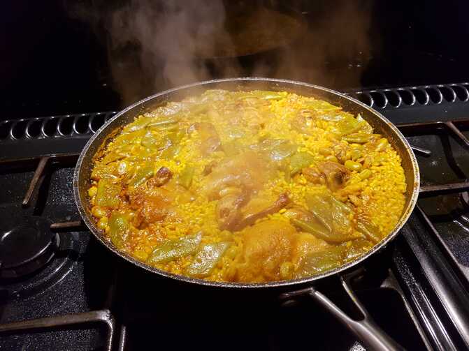 Steaming Paella