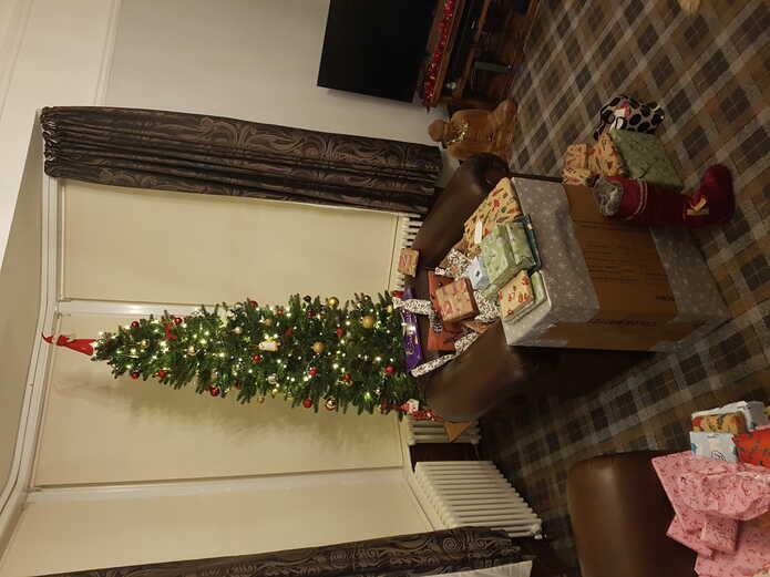 Christmas tree with presents
