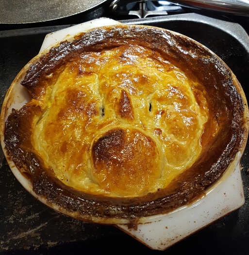 Giant Mincemeat Mince Pie