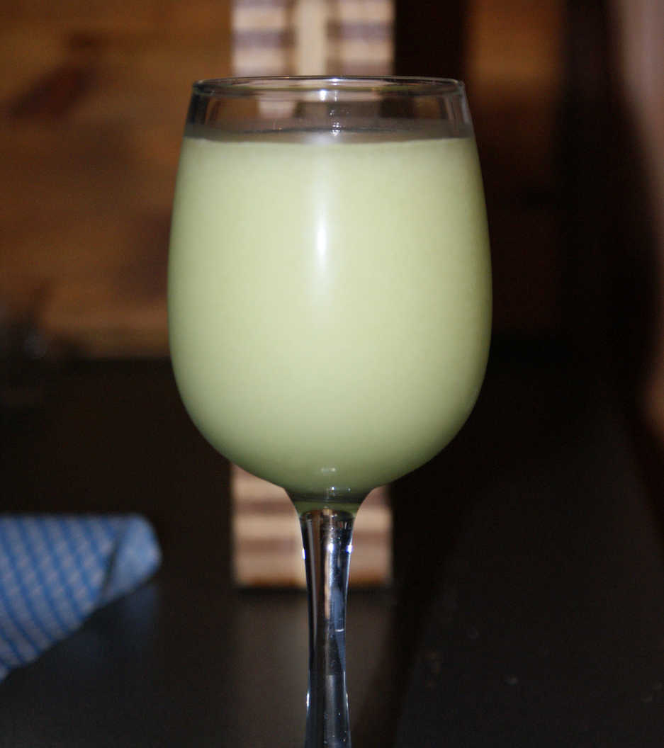 Melon, cucumber, sweet ginger frappe