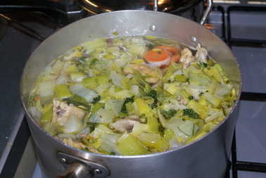 Light chicken stock